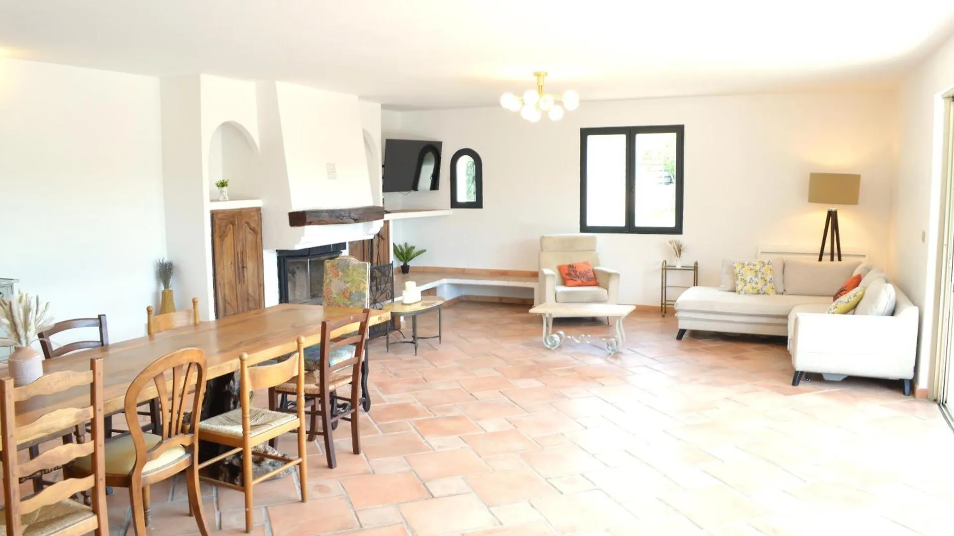 Villa 5 Suites Et Piscine A Mougins