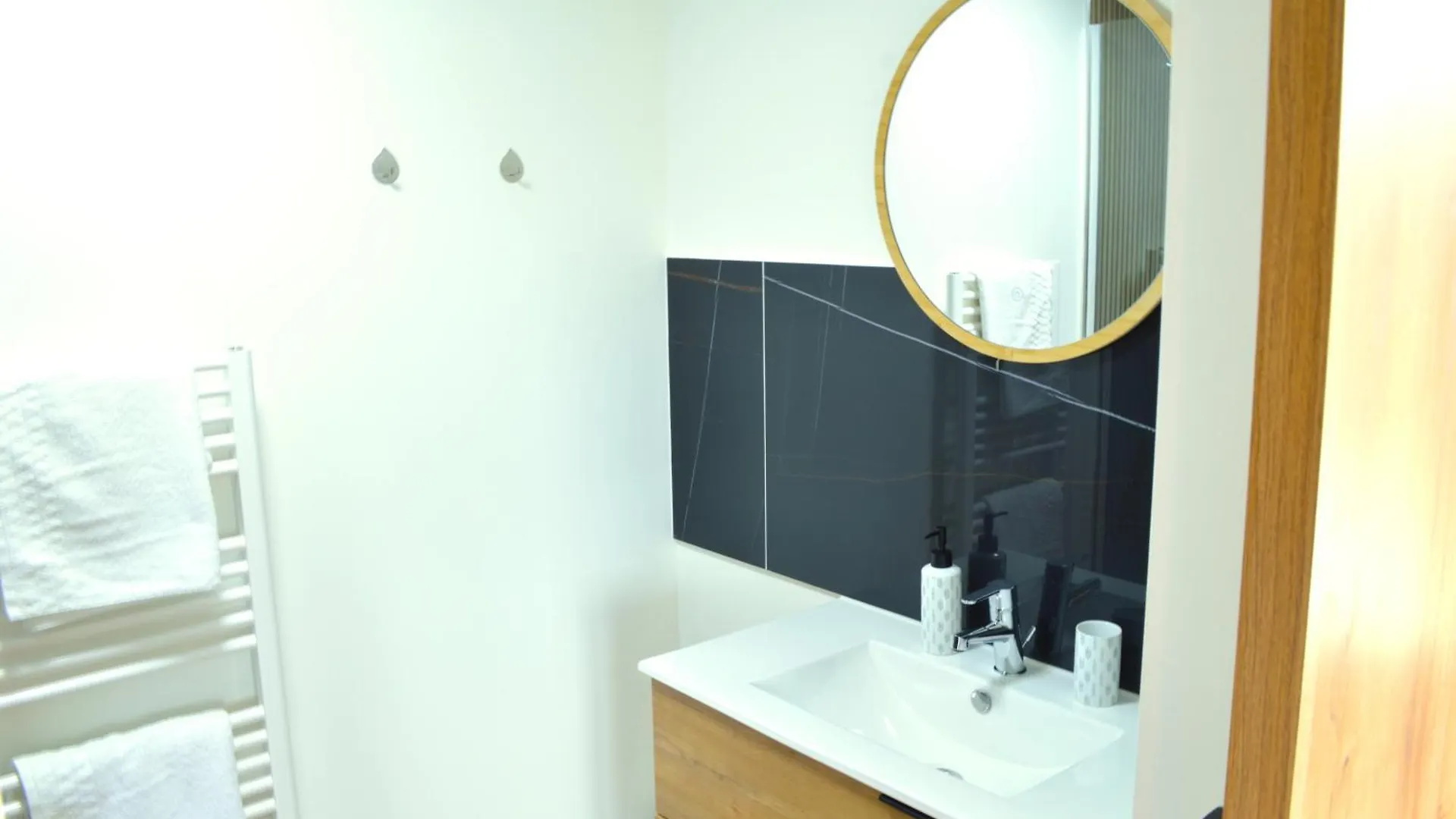 Villa 5 Suites Et Piscine A Mougins