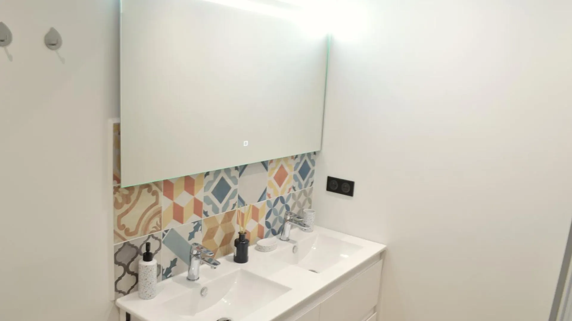 Villa 5 Suites Et Piscine A Mougins